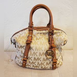 MK purse